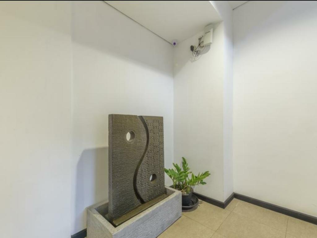 Lowcost Bed & Breakfast Jimbaran  Bagian luar foto
